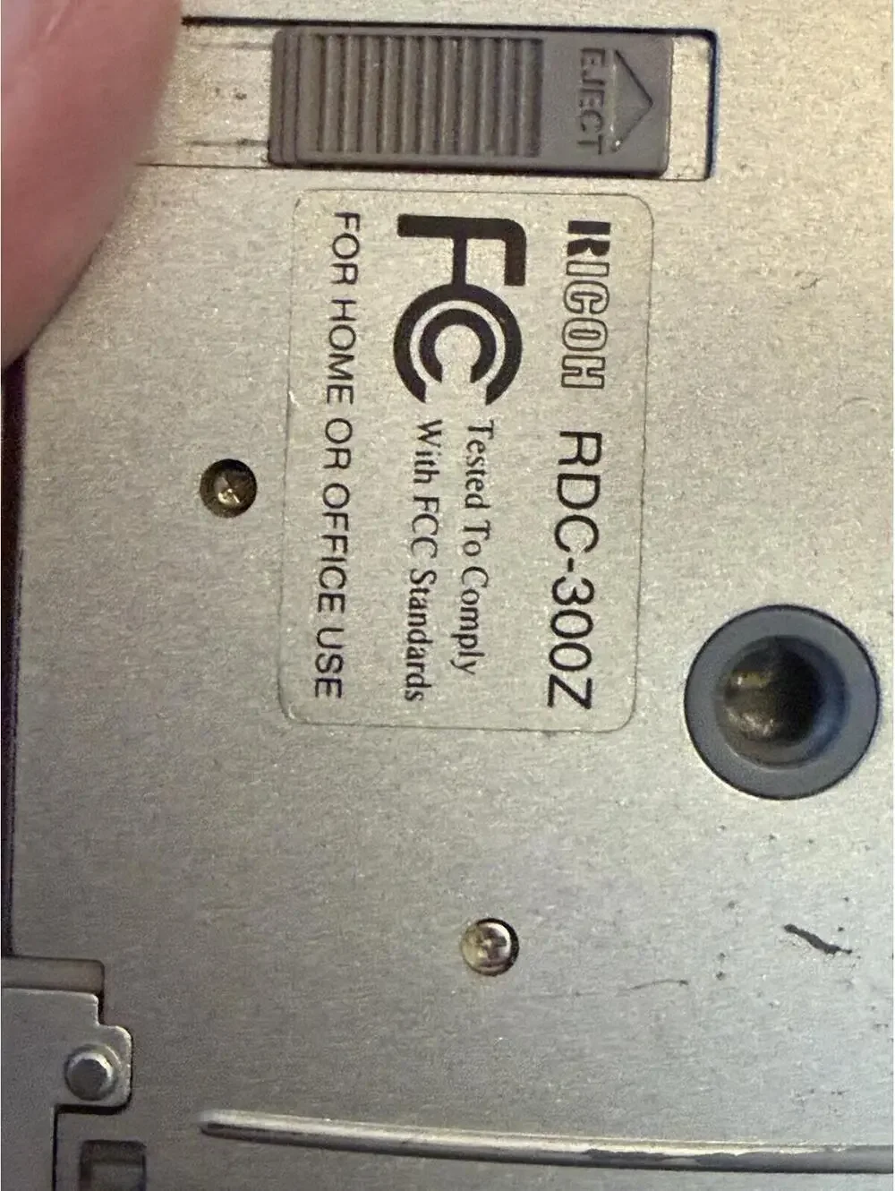 Vintage Ricoh RDC-300Z Digital Camera , (parts Only ) Turns On